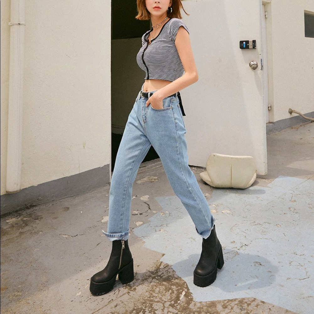 Chuu 5kg semi baggy jeans